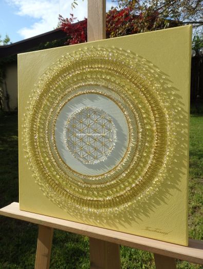 ... SLUNEČNÍ MANDALA X. ... - original, plátno 40x40cm, akryl s křišťály