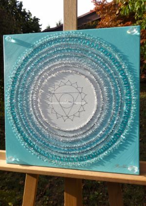 OBRAZ NA PŘÁNÍ - ... MANDALA - 5. ČAKRA ... - original, akryl s křišťály, plátno 40x40cm