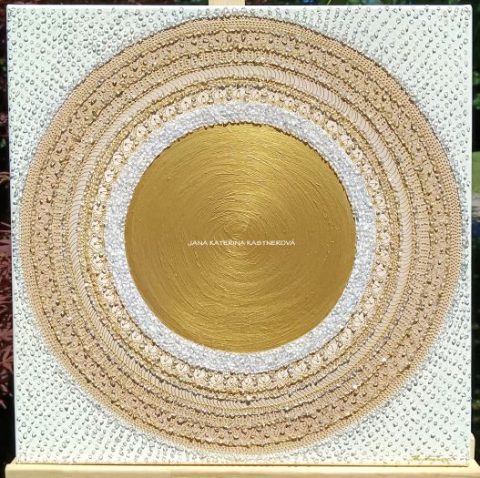 ... KÁVIČKOVÁ MANDALA - LATTÉ ... - original, plátno 50x50cm, akryl s diamantovými křišťály