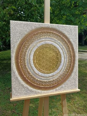 ... KÁVIČKOVÁ MANDALA - LATTÉ III. ... - original, plátno 50x50cm, akryl s diamantovými křišťály