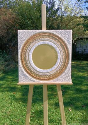 OBRÁZEK MALOVANÝ NA PŘÁNÍ pro paní Anetu ... KÁVIČKOVÁ MANDALA - LATTÉ IV. ... - original, plátno 50x50cm, akryl s diamantovými křišťály