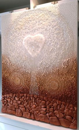... ZEMITÝ MOTIV PŘÍRODY - STROM - VELKÉ KŘIŠŤÁLOVÉ SRDCE ... - original, plátno 80x60cm, akryl s diamantovými křišťály a pískovými kameny