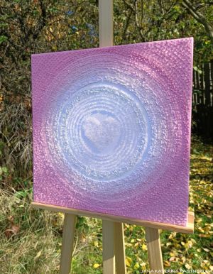 … V NĚZE, KŘEHKOSTI A NITERNOSTI … - originál, plátno 50x50cm, akryl s diamantovými křišťály