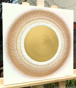 ... KÁVIČKOVÁ MANDALA - LATTÉ V. ... - original, plátno 40x40cm, akryl s diamantovými křišťály