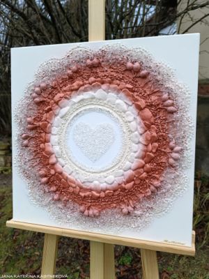 ... MOTIV PŘÍRODY - HOJNOST II. ... - original, plátno 50x50cm, akryl s diamantovými křišťály, pískovými kameny, šípky, bylinkami - dobromyslí