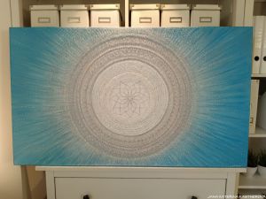OBRAZ NA PŘÁNÍ ... MANDALA UVOLNĚNÍ, KLIDU, MÍRU, ZTIŠENÍ A PŘIJETÍ ... pro paní Jarušku Nová Paka - original, plátno 70x120cm, akryl s diamantovými křišťály