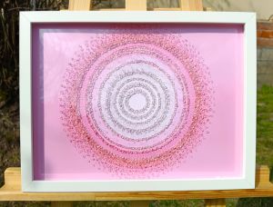 JSI ÚŽASNÁ ... DĚKUJI, ŽE JSI - reprodukce obrazu - tisk na kvalitní grafický papír velikosti 30x40cm, v bílém rámu s vyšším profilem, ručně doplněn diamantovými křišťály