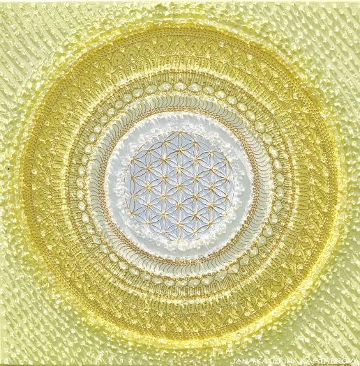 ...SLUNEČNÍ MANDALIČKA MALIČKÁ II. ... - original, plátno 40x40cm, akryl s diamantovými křišťály