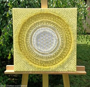 ...SLUNEČNÍ MANDALIČKA MALIČKÁ II. ... - original, plátno 40x40cm, akryl s diamantovými křišťály
