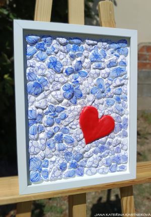 … OBRAZ PRO TEBE – KVĚTINOVĚ SRDEČNÝ … original, sololit 30x40cm v bílém rámu, akryl s pískovými kameny
