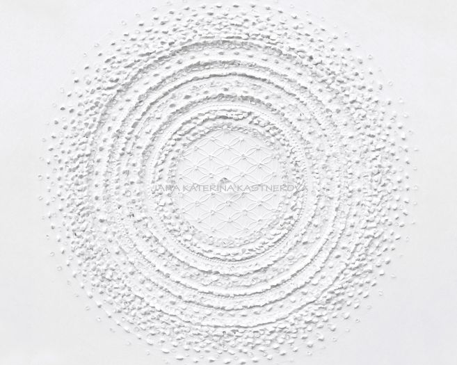 BÍLÁ MANDALA