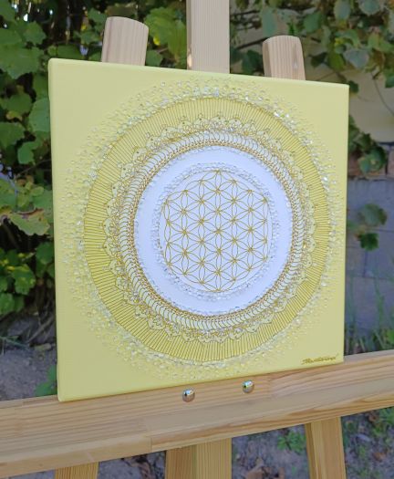 OBRAZ NA PŘÁNÍ PRO PANA MICHALA  ... MANDALA - RADOSTNICE SLUNEČNÍ II. ... - original, plátno 30x30cm, akryl s diamantovými křišťály